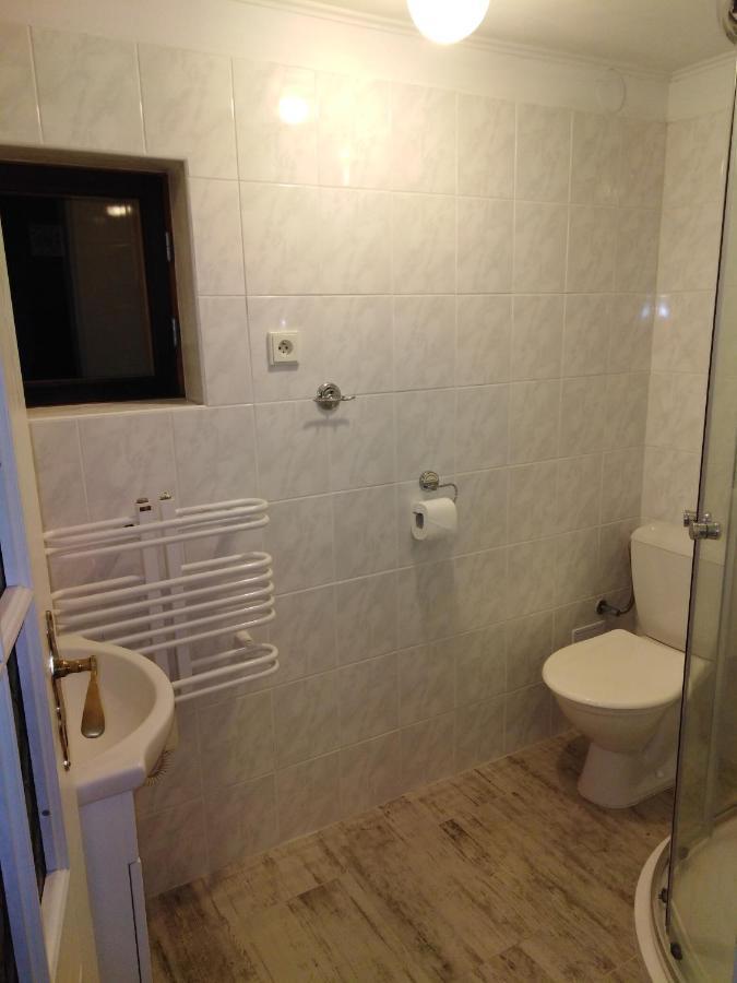 Apartmany Smika โรกีนีซ นัด ยีเซอโร ภายนอก รูปภาพ