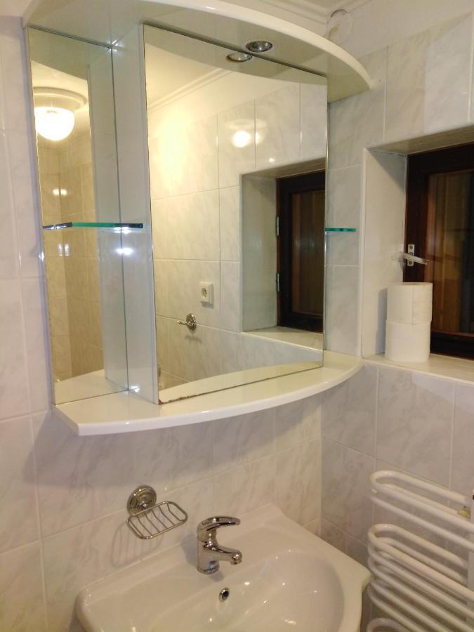 Apartmany Smika โรกีนีซ นัด ยีเซอโร ภายนอก รูปภาพ